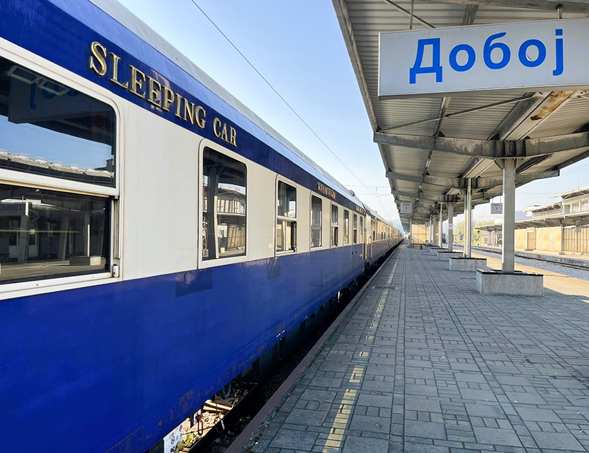 DOBOJ, OCTOBER 6 /SRNA/ - The international luxury tourist train operated by the Hungarian State Railways traveled on the infrastructure of Republika Srpska Railways during its journey from Venice to Istanbul, the Republika Srpska Railways company said.