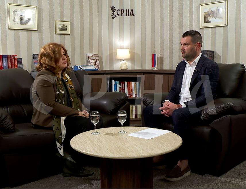 BANJA LUKA, OCTOBER 10 /SRNA/ – The SNSD is the absolute election winner in Republika Srpska, while everything that happened to the party’s leader, Milorad Dodik, and to Republika Srpska over the past two years influenced the outcome, Nina Sajić, a professor at the Faculty of Political Science in Banja Luka, assessed.