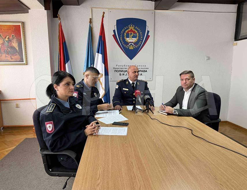 БИЈЕЉИНА, 12. ОКTОБРА /СРНА/ – Полицијска управа Бијељина забиљежила је повећање високотехнолошког криминалитета за 200 одсто у односу на исти период лани, а привредним криминалитетом је причињена штета од 12,4 милиона КМ, истакнуто је данас на конференцији за новинаре ове управе.