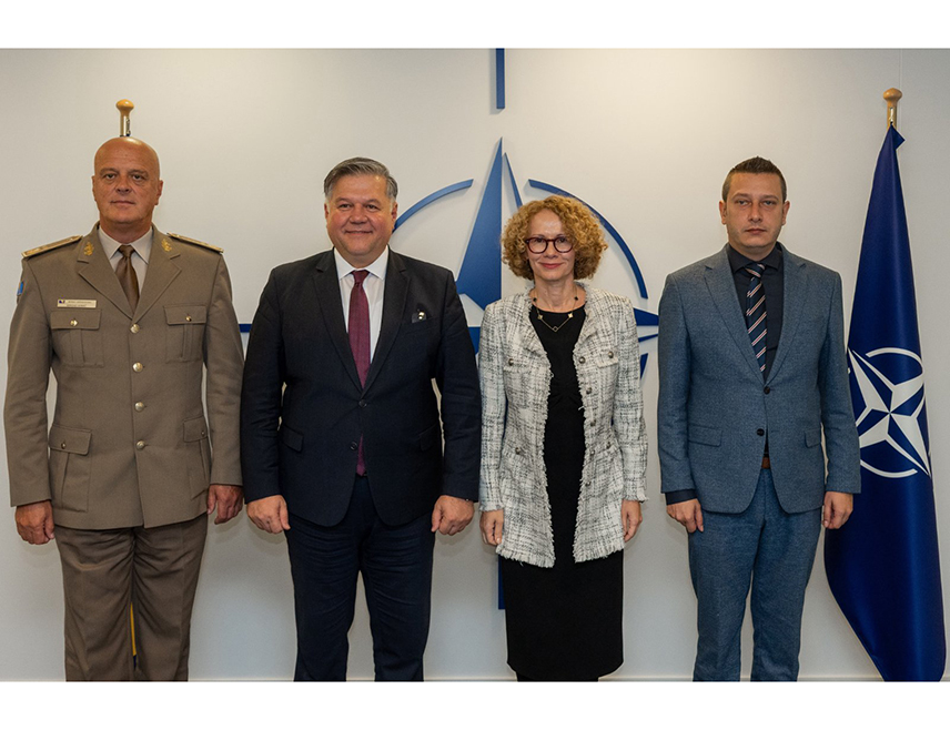 BRUSSELS, OCTOBER 13 /SRNA/ – Deputy Minister of Defence in the Council of Ministers Aleksandar Goganović met today with NATO Deputy Secretary General Radmila Šekerinska at NATO headquarters in Brussels to discuss continued cooperation, the Individually Tailored Partnership Programme /ITPP/ and the Reform Programme.