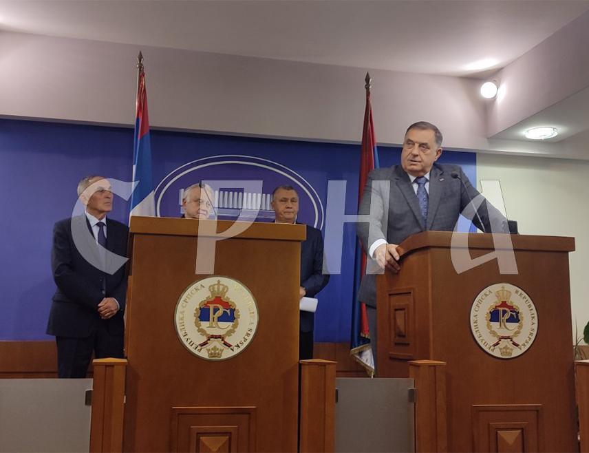 BANJA LUKA, OCTOBER 20 /SRNA/ – President Milorad Dodik called on all people of Serb background in the United States to support the policies of US President Donald Trump in the upcoming elections, saying that these policies aim to restore the sovereignty and identity of nations.