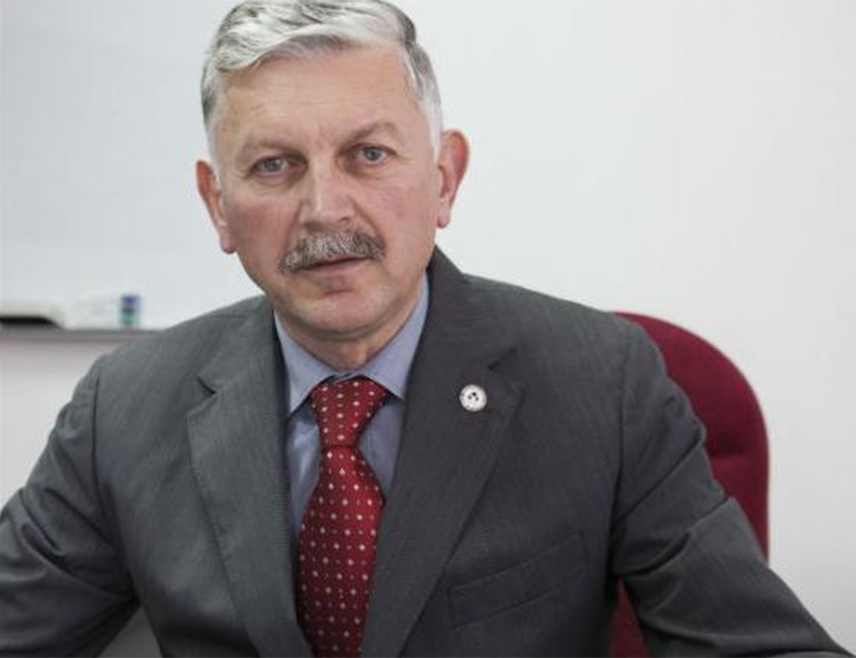 ПАЛЕ, 24. ОКТОБРА /СРНА/ - Предсједник Скупштине Асоцијације "Ствараоци Републике Српске" Момир Тошић изјавио је да је оснивање Скупштина српског народа у БиХ прије 35 година било темељ стварања Републике Српске, те истакао да Српска у наредном периоду треба још јаче да учврсти све што јој је дато Дејтонским споразумом.