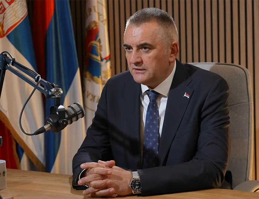 БАЊАЛУКА, 24. ОКТОБРА /СРНА/ - Предсједник Владе Републике Српске Саво Минић рекао је да је за њега Република Српска отаџбина, која никада не може да дође у питање, без обзира на изазове.