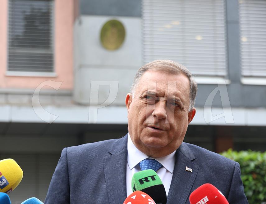 BANJA LUKA, OCTOBER 25 /SRNA/ - SNSD President Milorad Dodik said that the inaugural session of the Republika Srpska National Assembly would be held by November 20 if the confirmed final election results were announced by November 4, and that Republika Srpska would have a government in place by the end of December.