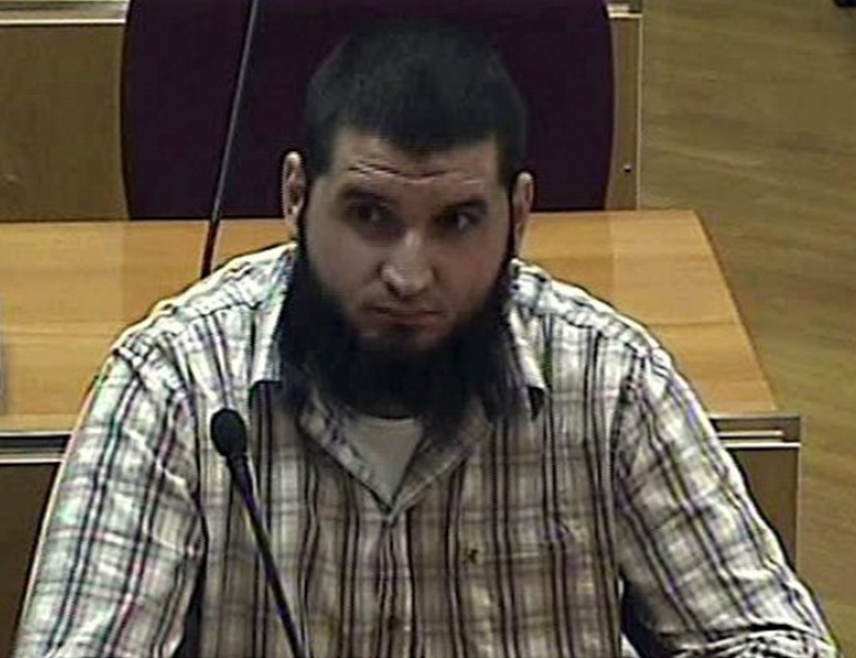 SARAJEVO, OCTOBER 27 /SRNA/ - The Court of BiH held a hearing today on a motion to place terrorist Mevlid Jašarević in extradition custody, after the United States requested his extradition on charges of attempting to kill US officials and employees of the embassy in Sarajevo.